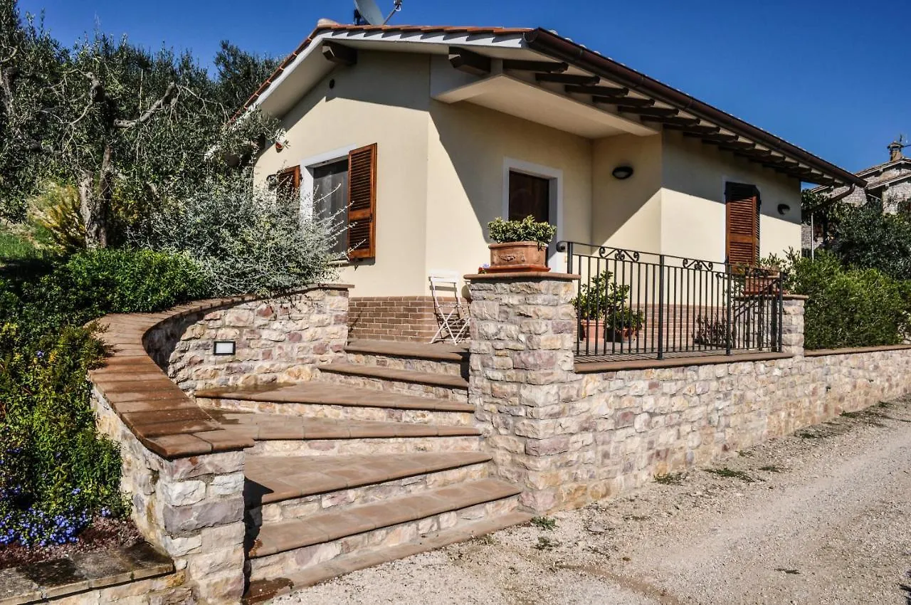 Bilocale In Campagna - Assisi 아파트